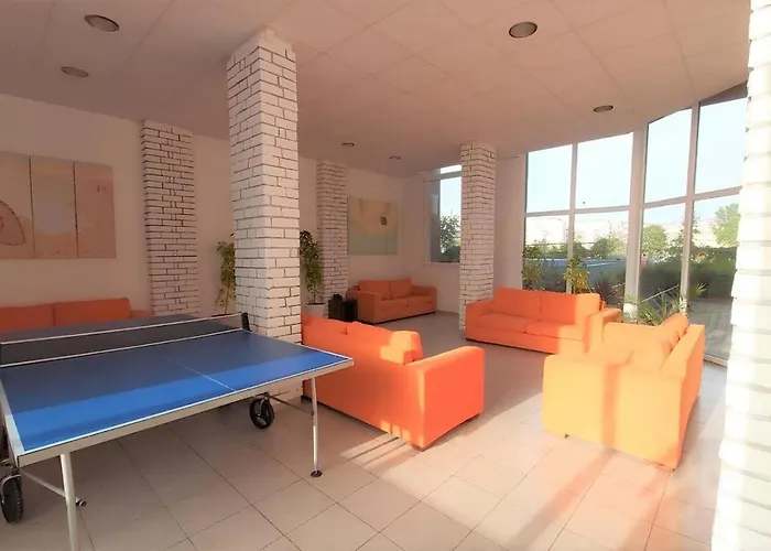 Apartament студия мир авангарда Słoneczny Brzeg