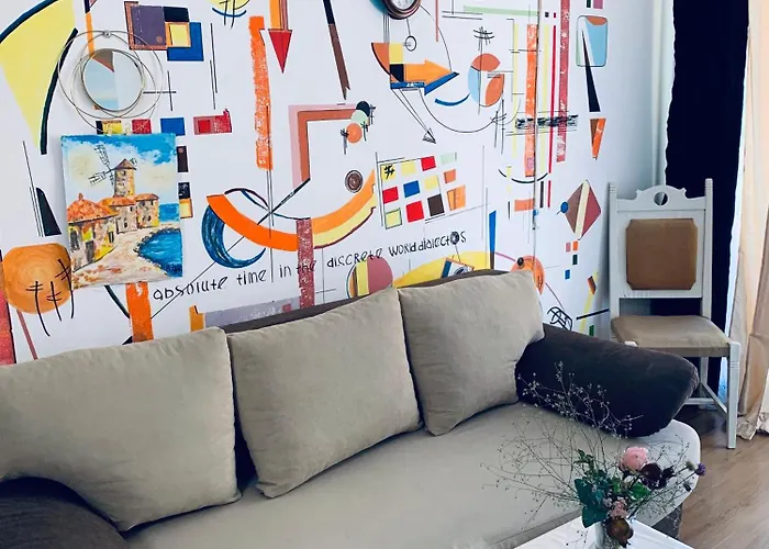 Appartement студия мир авангарда Slantchev Briag