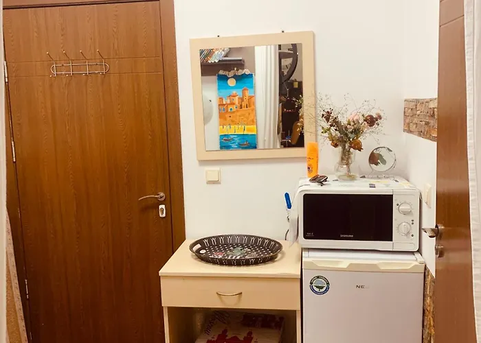 студия мир авангарда Sunny Beach