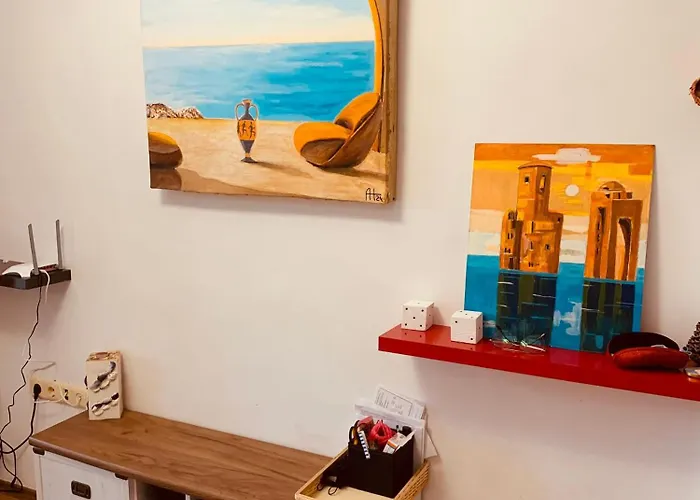 студия мир авангарда Appartement Slantchev Briag