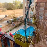 Apartamento студия мир авангарда *